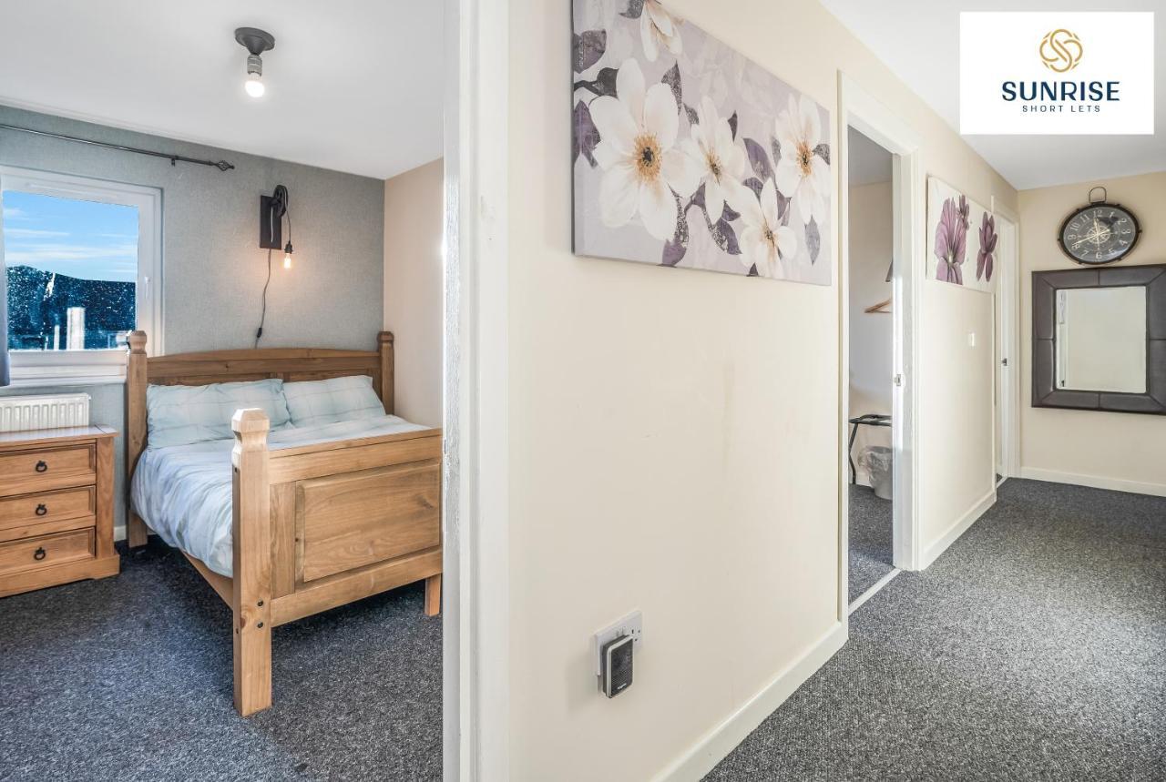 The Law, Has 4 Rooms With Tvs, 2 Bathrooms, Central, Free Parking, Fully Equipped, Contractor And Trades Favourite, 5 Mins To Centre - Long Stays, Invoice And Reduced Price Are Only Via Sunrise Short Lets Данди Экстерьер фото