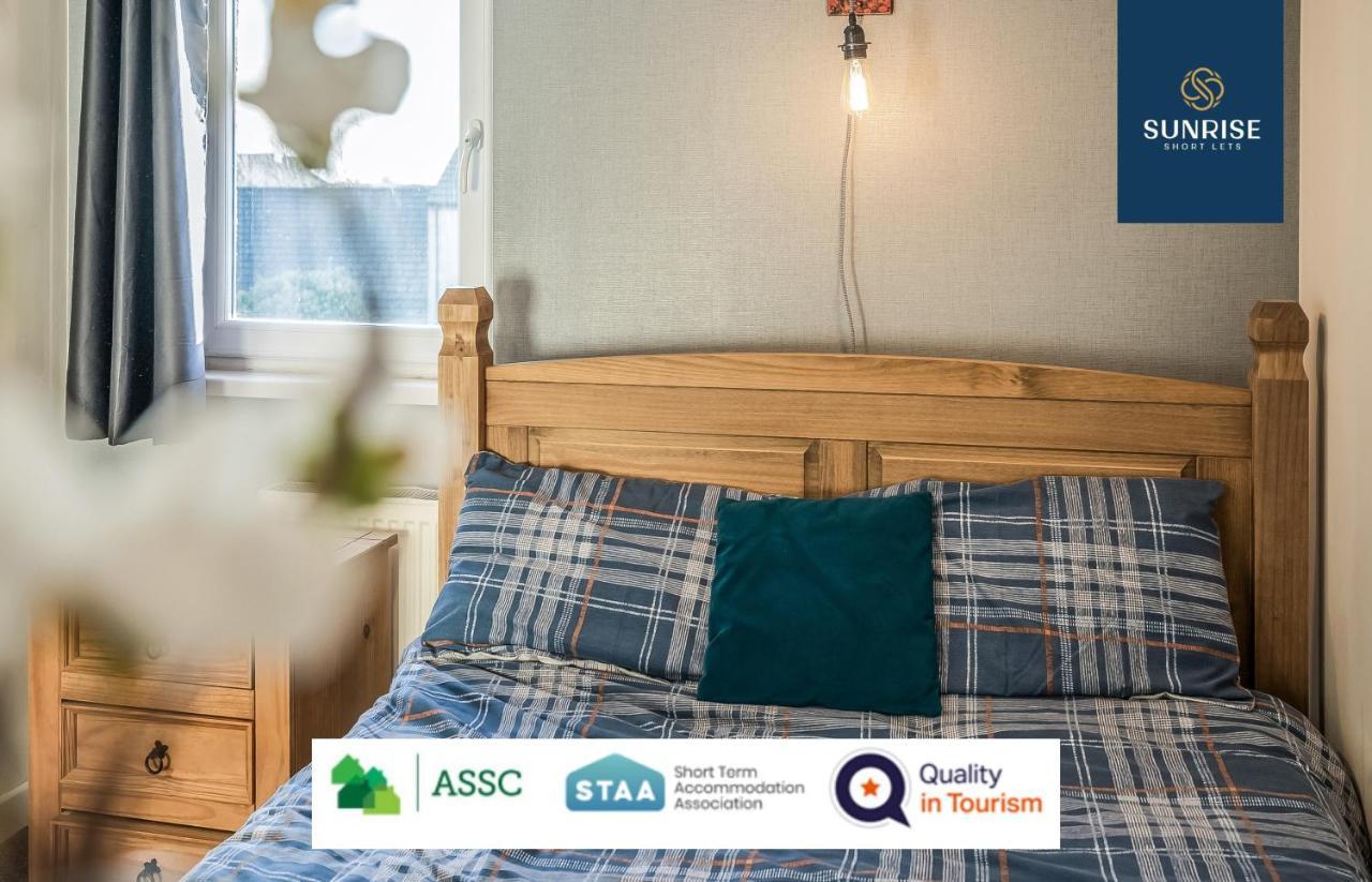 The Law, Has 4 Rooms With Tvs, 2 Bathrooms, Central, Free Parking, Fully Equipped, Contractor And Trades Favourite, 5 Mins To Centre - Long Stays, Invoice And Reduced Price Are Only Via Sunrise Short Lets Данди Экстерьер фото